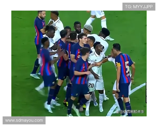 记者回忆与恩里克的矛盾源于十年前执教巴萨时期的冲突